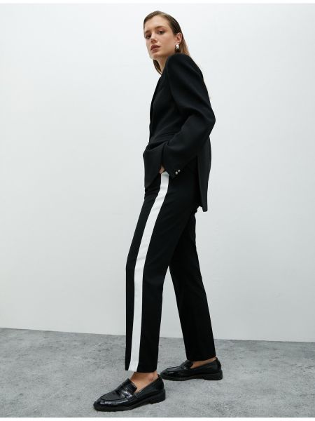 Pruhované kalhoty s vysokým pasem s kapsami Koton