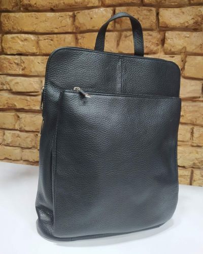 Італійська шкіряний рюкзак Vera Pelle, чорний