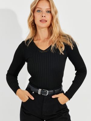 Bluzka z dekoltem w serek Cool & Sexy czarna