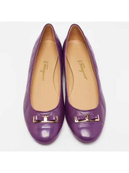 Calzado de cuero Salvatore Ferragamo Pre-owned violeta