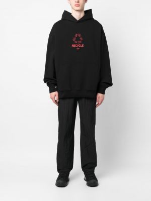 Kapučdžemperis ar apdruku 424 melns