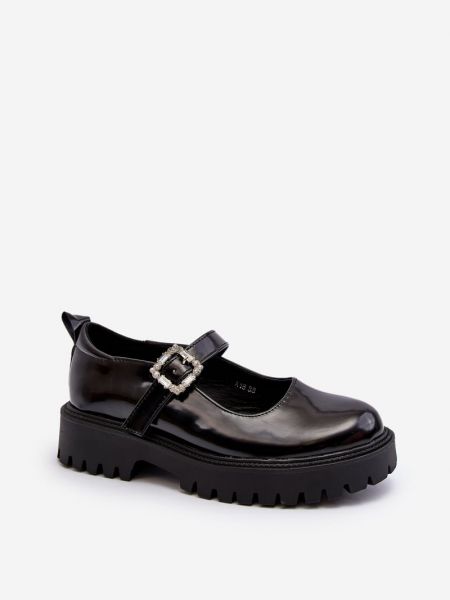 Lakirane usnjene nizki čevlji z zaponko Kesi črna