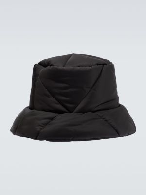 Prošívaný klobouk z nylonu Prada černý