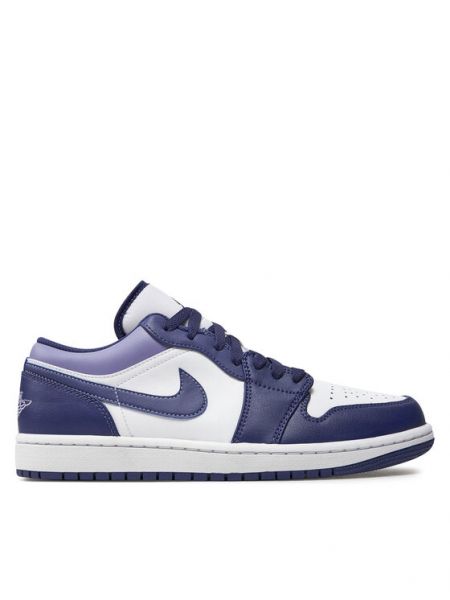 Pantofi Nike violet