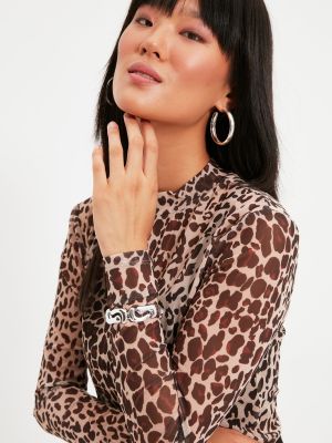 Блуза с леопардов принт Trendyol кафяво