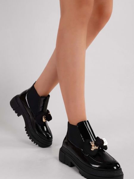 Lakované kožené členkové topánky Shoeberry čierna
