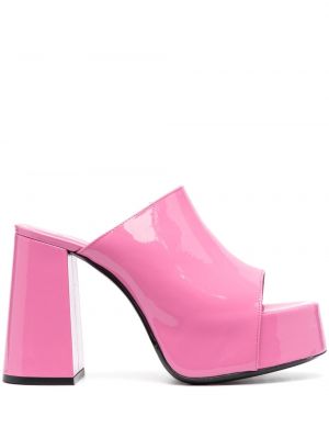 Sandały na platformie By Far różowe