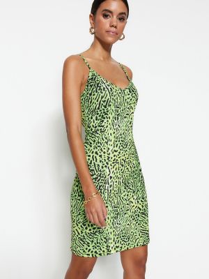 Oprijeta mini obleka z leopardjim vzorcem Trendyol zelena
