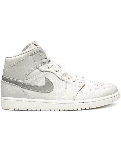 Tennarit Jordan Air Jordan 1 valkoinen