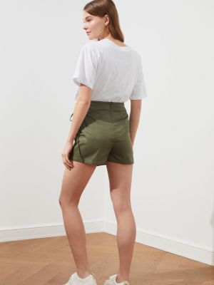 Shorts Trendyol grün
