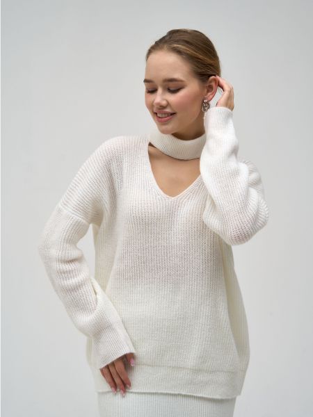 Белый свитер Sewel