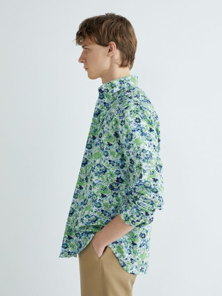 Camisa de flores con cuello kent con bolsillos Pierre Cardin verde