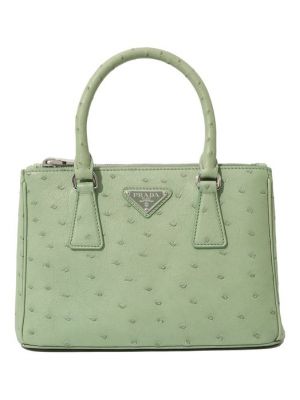 Кожаная сумка Prada зеленая