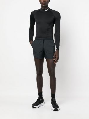 Šorti ar apdruku Nike melns