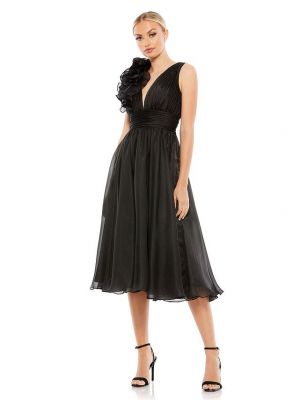Коктейльное платье с глубоким декольте Mac Duggal черное