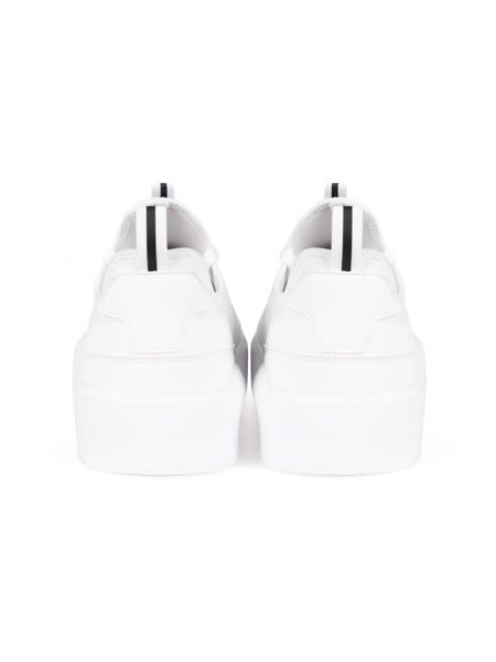 Sneakersy ze skóry ekologicznej Antony Morato białe