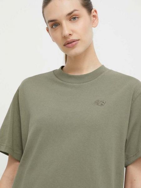 Хлопковая футболка New Balance зеленая