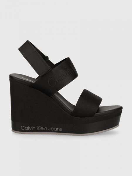 Sandały na koturnie Calvin Klein Jeans czarne