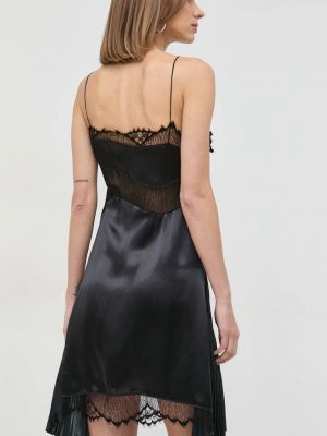 Černé mini šaty Victoria Beckham
