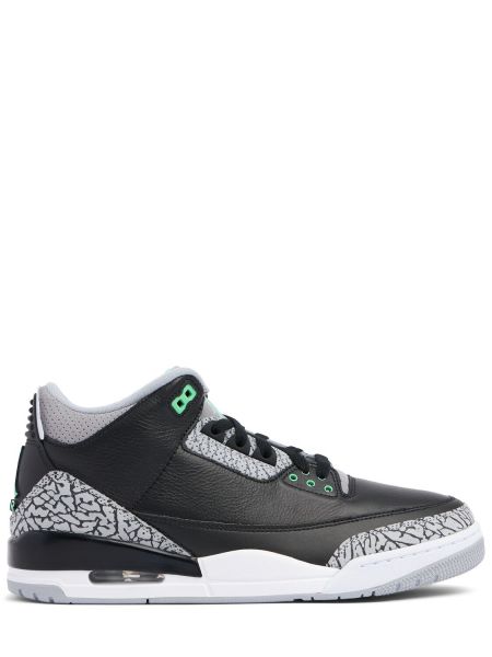Zapatillas retro Nike Jordan negro