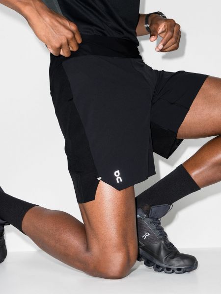 Pantalones cortos deportivos On Running negro