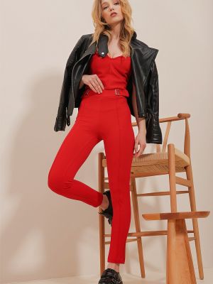 Pantaloni skinny fit Trend Alaçatı Stili roșu