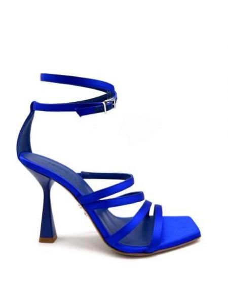 Satynowe sandały szpilki Sergio Levantesi niebieskie