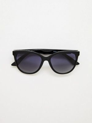 Черные очки солнцезащитные Invu