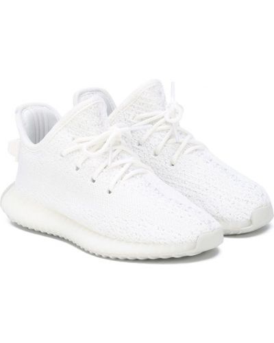 Tennarit tytöille Adidas Yeezy Kids valkoinen