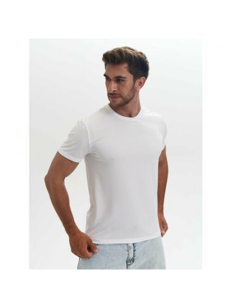 Белая футболка Apriori