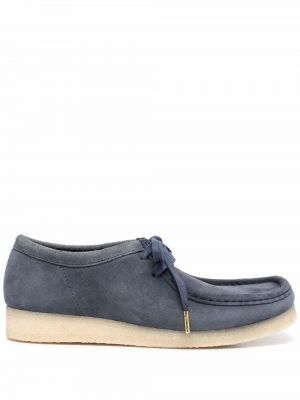 Велурени ниски обувки с връзки с дантела Clarks Originals синьо
