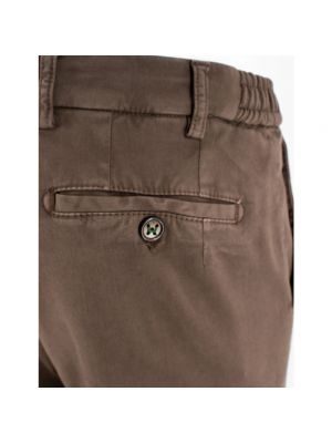 Pantalones chinos Berwich marrón
