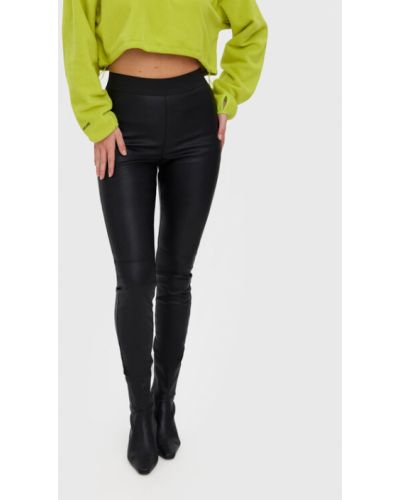 Vero Moda Műbőr nadrág Storm 10270787 Fekete Slim Fit