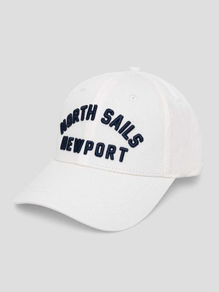 Памучна шапка с козирки с апликация North Sails бяло