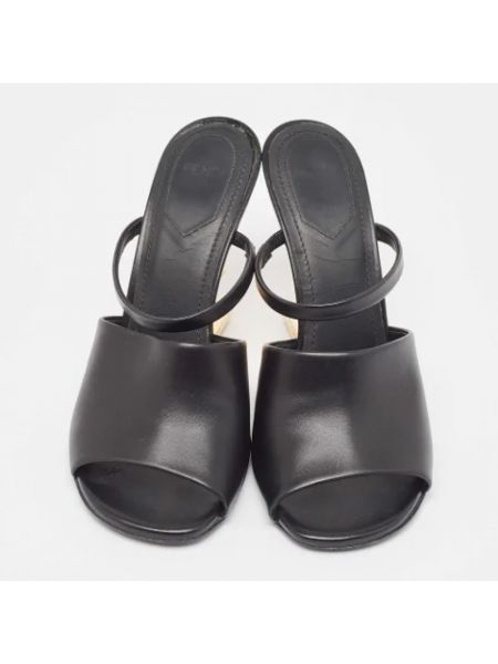 Sandalias de cuero Fendi Vintage negro