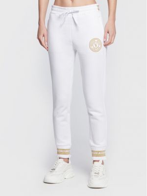 Spodnie dresowe V-Emblem 73HAAT07 Biały Slim Fit Versace Jeans Couture