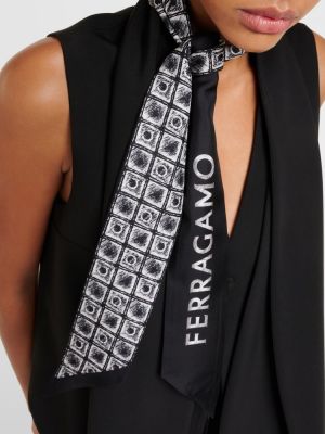 Копринен шал с принт Ferragamo черно