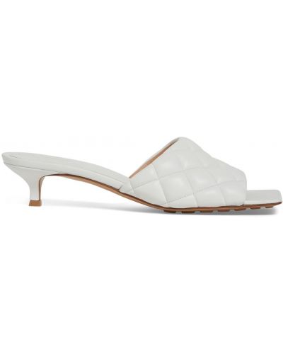 Kožené sandále Bottega Veneta biela