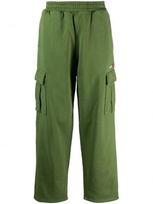 Ravne hlače z vezenjem Stüssy zelena
