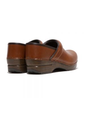 Loafers de cuero slip on Dansko marrón