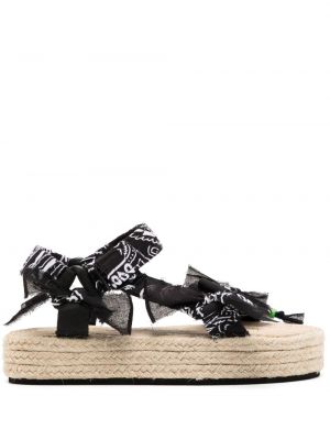 Sandále s potlačou s paisley vzorom Arizona Love čierna