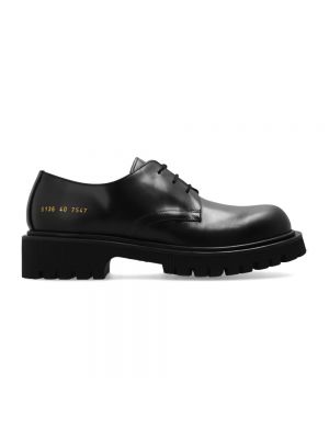 Czarne derby Common Projects