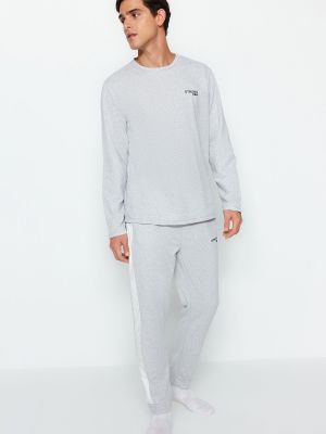 Pletené pyžamo s výšivkou Trendyol šedé