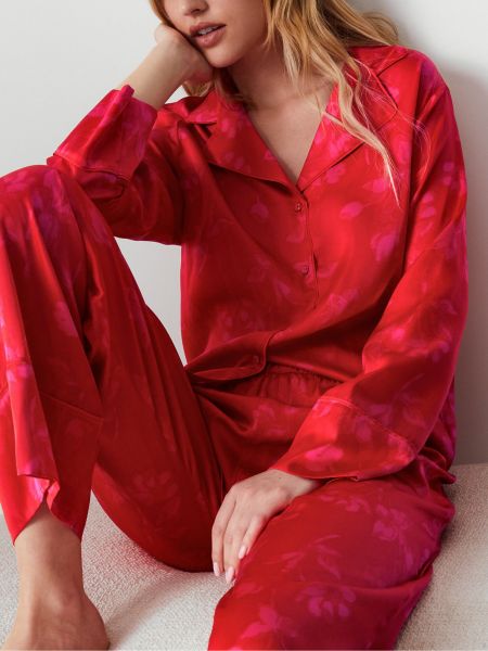 Saténové pyžamo s potlačou Marks & Spencer červená