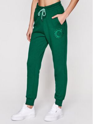 Priliehavé teplákové nohavice Plny Lala zelená