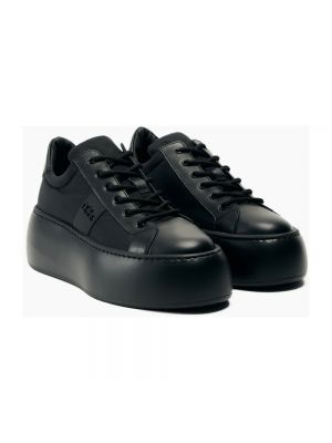 Sneakersy Ixos czarne
