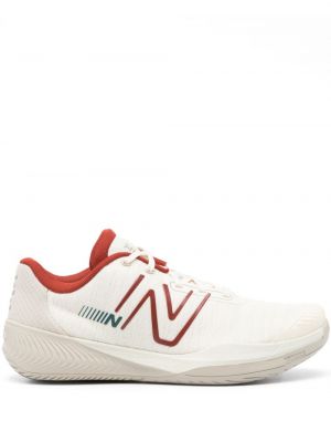 Tennised New Balance FuelCell valge