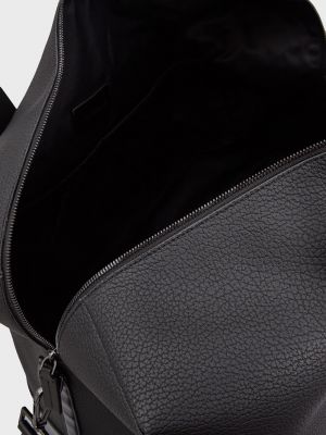 Шкіряна дорожня сумка Calvin Klein чорна