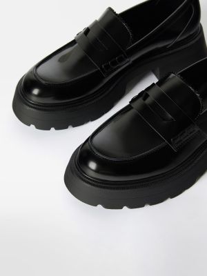 Chaussures de ville Bershka noir