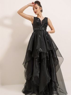 Dlouhé šaty bez rukávov By Saygı čierna
